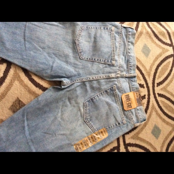 Old navy men’s boot cut jeans - Picture 3 of 3